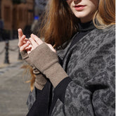 Lange fingerlose Handschuhe aus 100 % Kaschmir. Winterwärmer-Fäustlinge