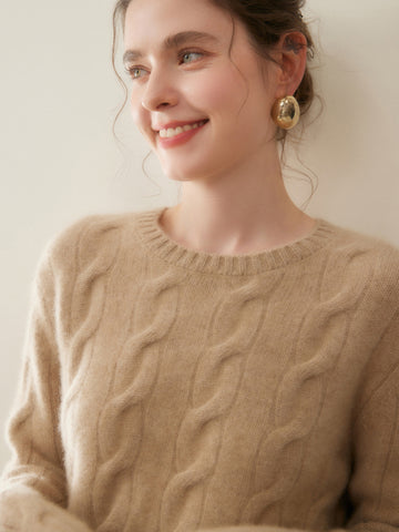 100% Cashmere Cable Knit Crew Neck Relaxed Fit Pullover Sweater with Ribbed Cuffs