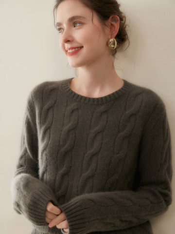 100% Cashmere Cable Knit Crew Neck Relaxed Fit Pullover Sweater with Ribbed Cuffs