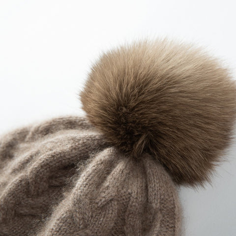 Women′s Cashmere Knitted Warm Thicken Chunky Cable Beanie Hat with Fur Pom Pom