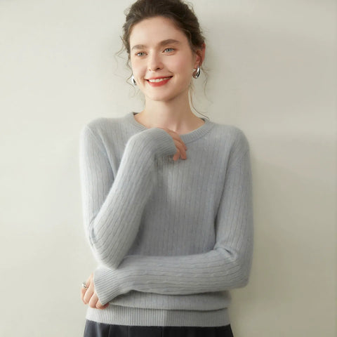 Women's Soft Lightweight Classic Pullover Wool Cable Knit Crew Neck Sweater